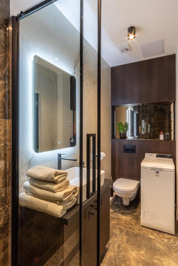 Old Town Apartment L Self Check In ヴィリニュス エクステリア 写真
