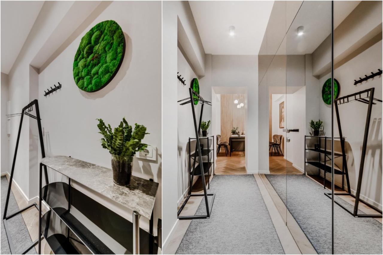 Old Town Apartment L Self Check In ヴィリニュス エクステリア 写真
