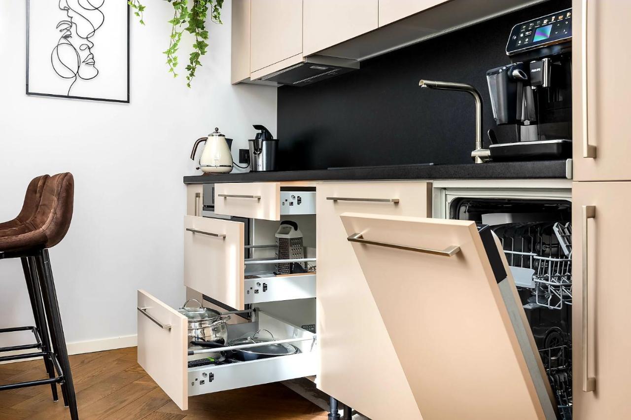 Old Town Apartment L Self Check In ヴィリニュス エクステリア 写真